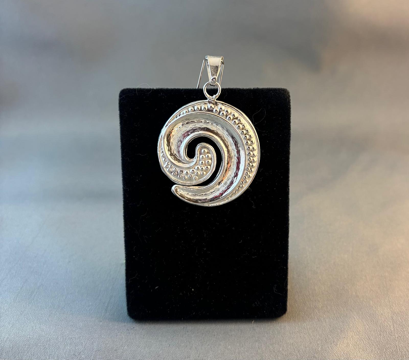 Alpaca Spiral Pendant