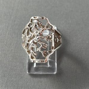 Regal Lion Crest Ring