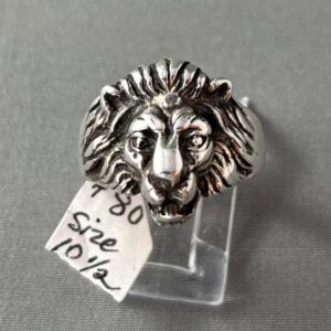 Majestic Silver Lion Ring