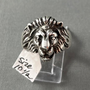 Majestic Silver Lion Ring