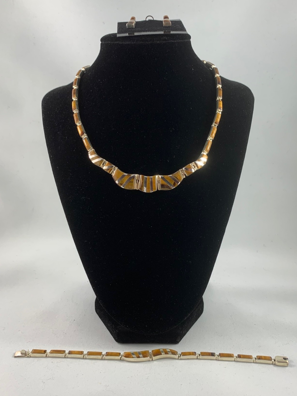 Tiger's Eye stone Set